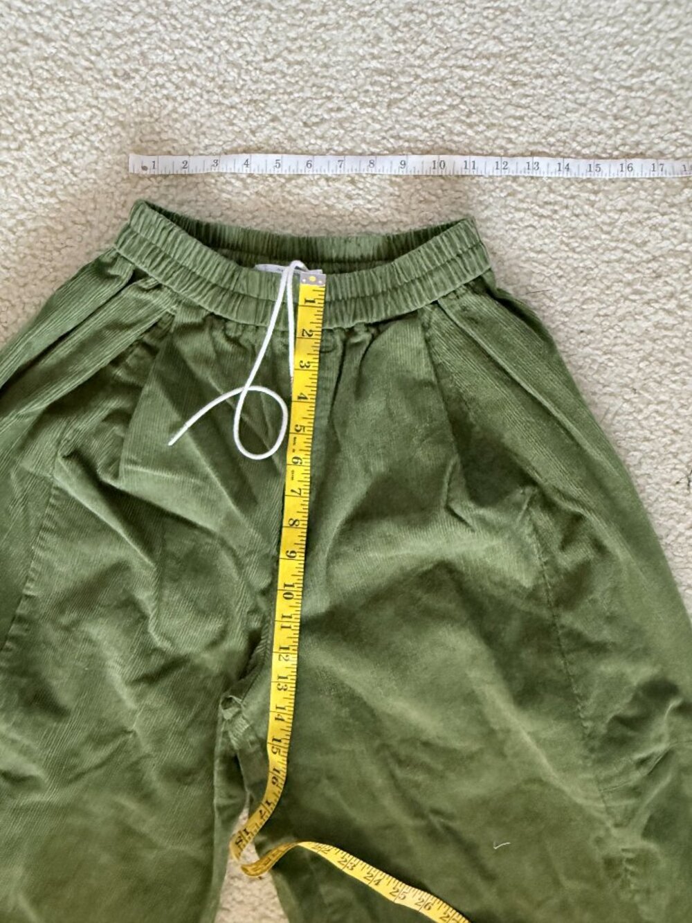 K-Fashion Wide-Leg Corduroy Culottes - Picture 4 of 6
